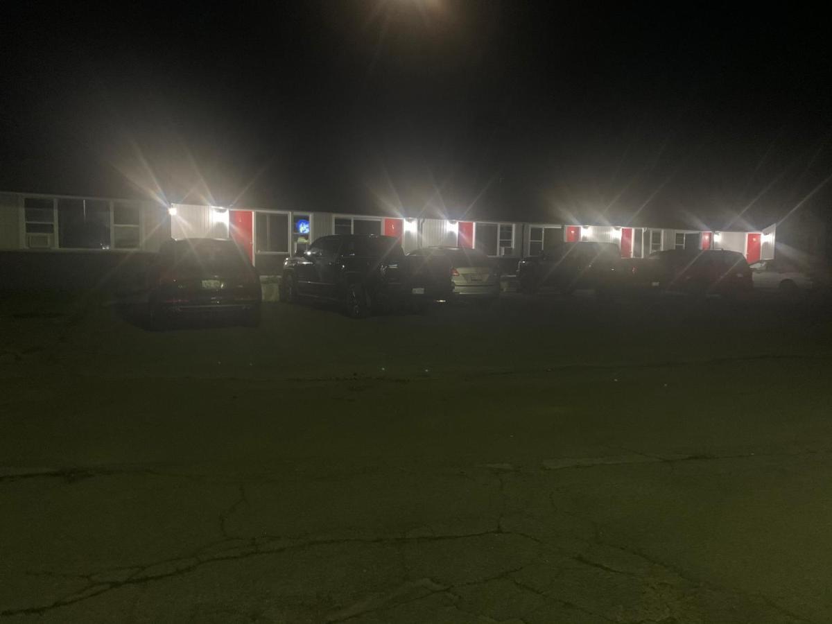 Nites Motel Cornwall